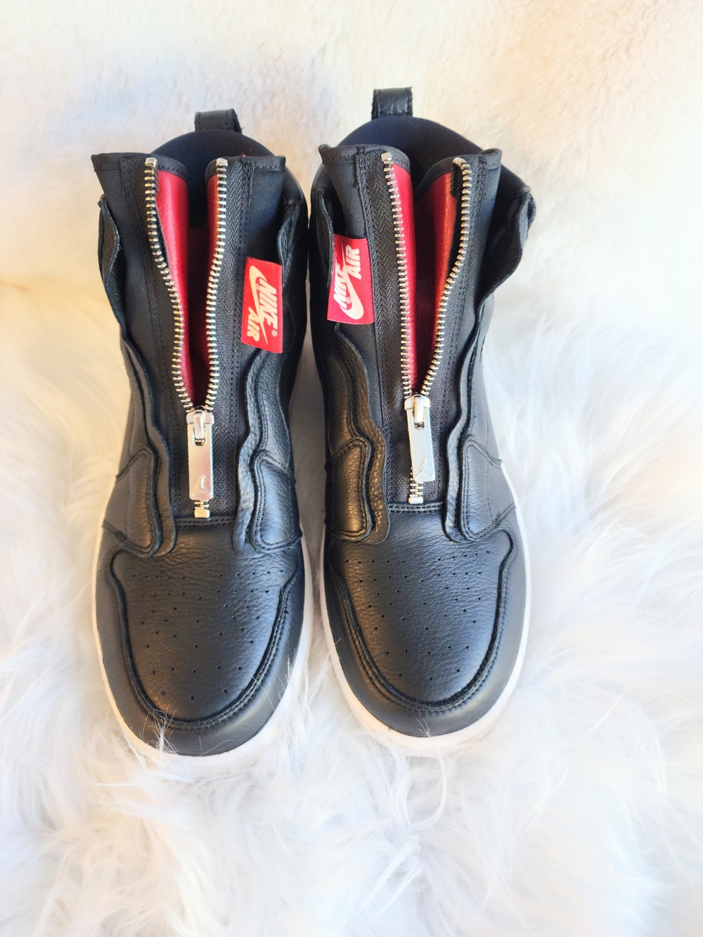 Women's Nike Air Jordan 1 Hi Zip Black Gym Red Phantom Size 10 Premiun Edition